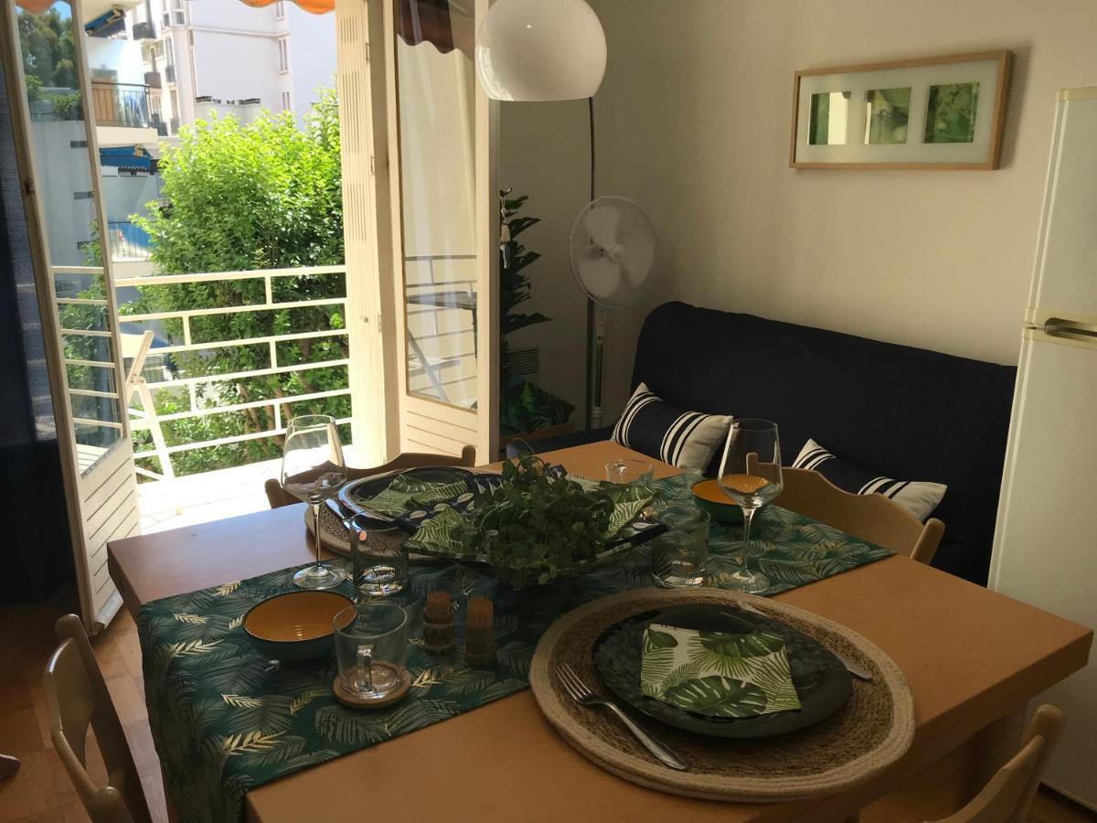 Charmant Appartement Au Coeur De Juan Les Pins Antibes Exteriör bild